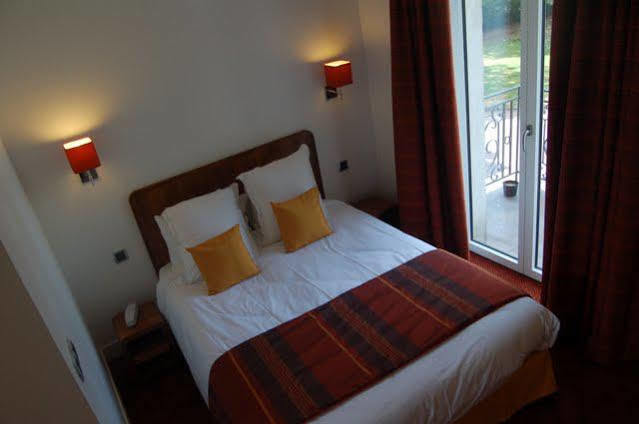 Hotel Logis & Restaurant - Le Manoir De Sauvegrain Saint-Lambert (Yvelines)